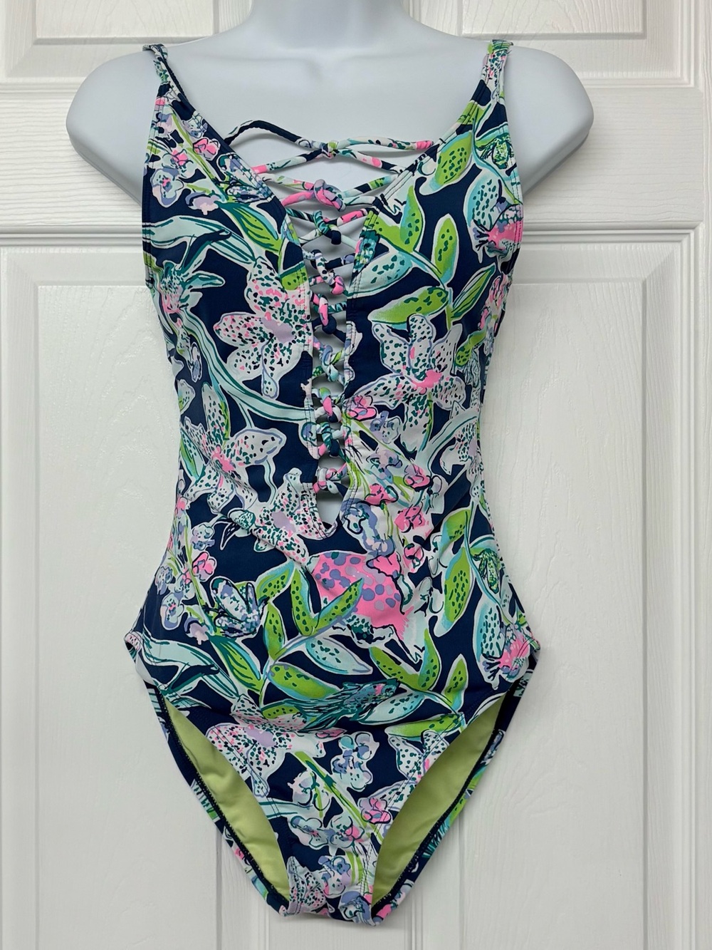 Lilly Pulitzer Isle Lattice Tropical Print One Piece Swimsuit Sway This Way Sz 2